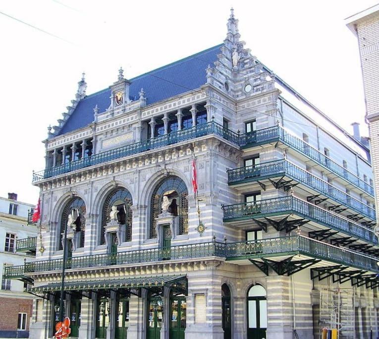 Penthouse Duplex Cosy 2 Chambres Au Coeur De Bruxelles Dış mekan fotoğraf